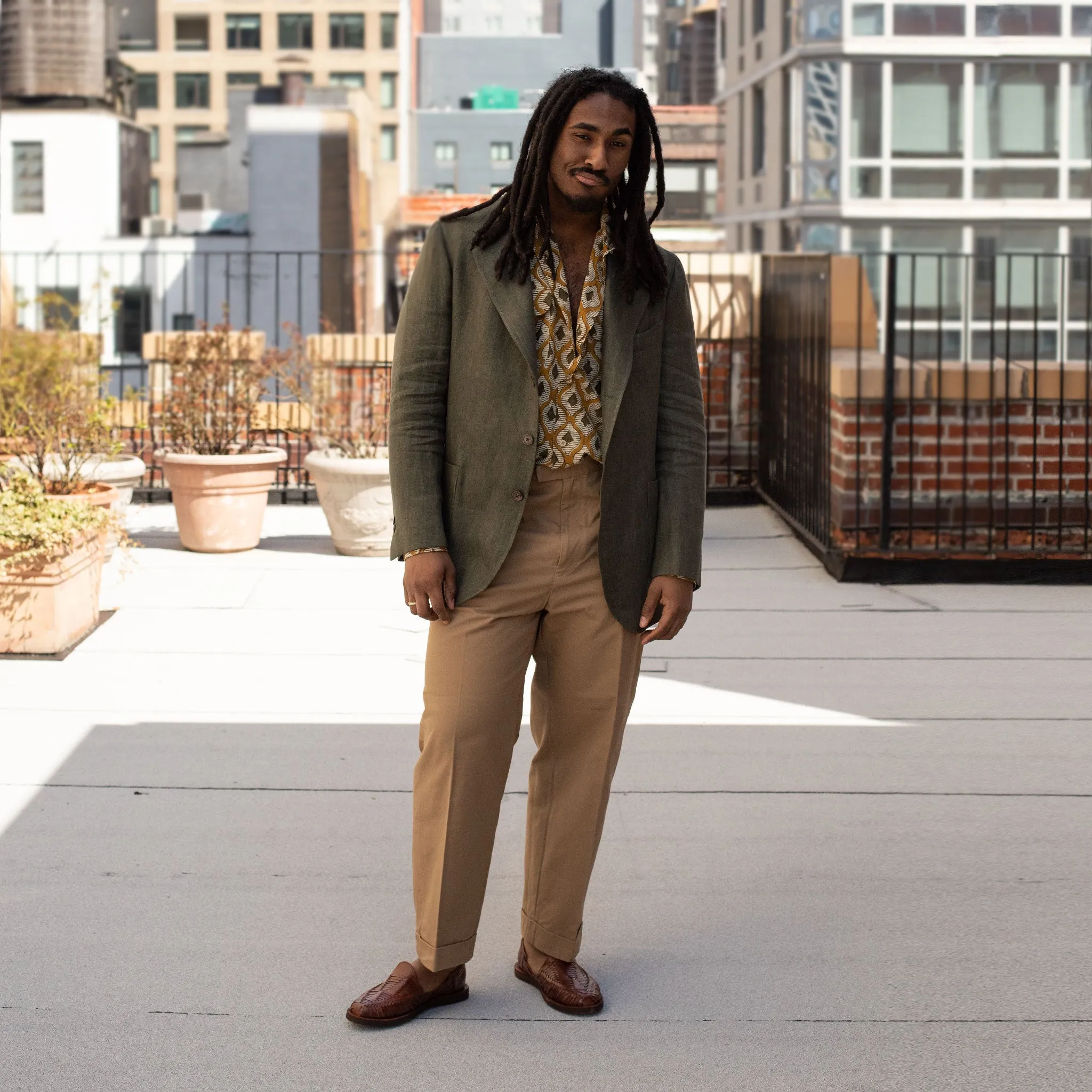 x Sartoria Carrara: ultra-light unlined sport coat in green washed linen herringbone